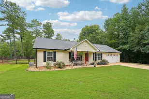 579 Al Roberts Rd, Senoia, GA 30276 - Photo 2