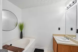 579 Al Roberts Rd, Senoia, GA 30276 - Photo 12