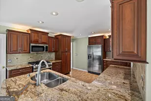 6023 Wyndham Woods Dr, Powder Springs, GA 30127 - Photo 10