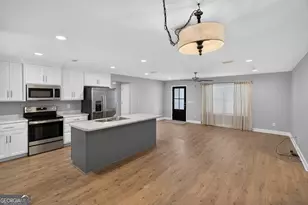 96 Pine St, Ray City, GA 31645 - Photo 6