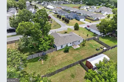 96 Pine Street, Ray City, GA 31645 - Photo 2