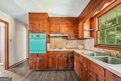 2703 Arrowood Drive, East Point, GA 30344 - Photo 8
