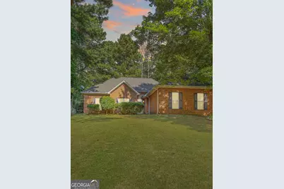 213 Masters Way, Newnan, GA 30265 - Photo 2