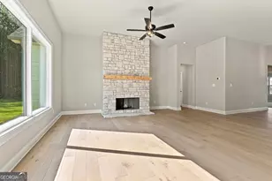 42 Traveler Ln, Williamson, GA 30292 - Photo 8