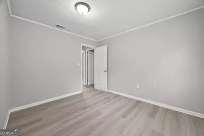 2830 Village Green Drive, Macon, GA 31206 - Photo 6