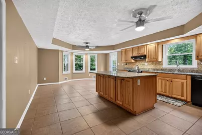 121 Broom Boulevard, Fayetteville, GA 30215 - Photo 14
