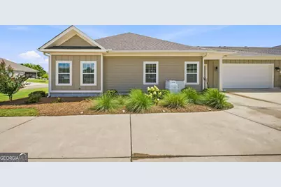 492 Nandina Court, Warner Robins, GA 31088 - Photo 1