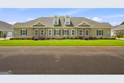 492 Nandina Court, Warner Robins, GA 31088 - Photo 2