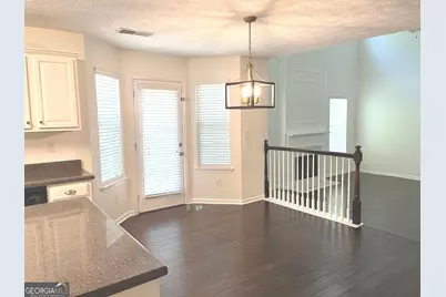 10 New York Avenue, Sharpsburg, GA 30277 - Photo 4