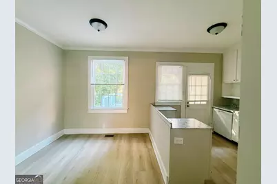 967 Glenridge Drive #APT A, Macon, GA 31211 - Photo 4