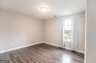 410 A N Caswell St, Glennville, GA 30427 - Photo 28