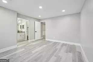 601 Peachtree Forest Ave, Norcross, GA 30092 - Photo 32