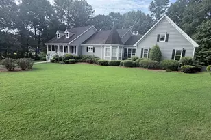 2820 Bay Ridge Dr, Loganville, GA 30052 - Photo 2