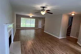 5670 Windswept Trce, Sugar Hill, GA 30518 - Photo 2