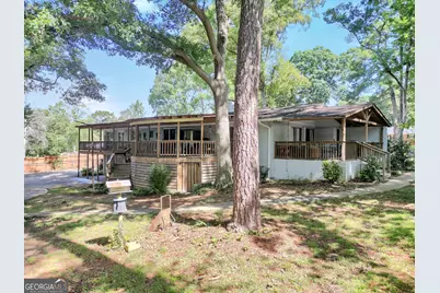 1327 Lakeshore Drive, Griffin, GA 30224 - Photo 4