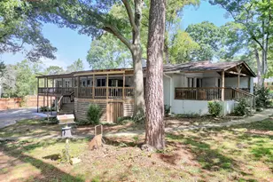 1327 Lakeshore Dr, Griffin, GA 30224 - Photo 4