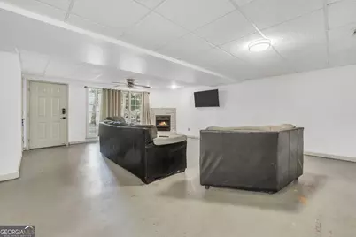 1327 Lakeshore Drive, Griffin, GA 30224 - Photo 46