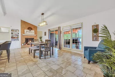1327 Lakeshore Drive, Griffin, GA 30224 - Photo 22
