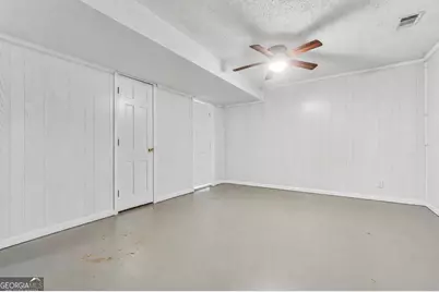 1327 Lakeshore Drive, Griffin, GA 30224 - Photo 50