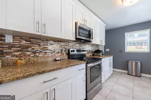 2603 Oldknow Dr NW, Atlanta, GA 30318 - Photo 10