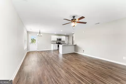 208 Shasta Drive, Perry, GA 31069 - Photo 6