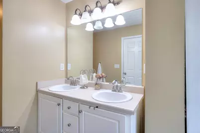 1106 Caroline Court, Loganville, GA 30052 - Photo 8