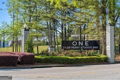 2220 Newnan Street, East Point, GA 30344 - Photo 48