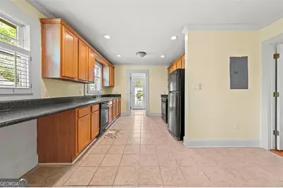 2220 Newnan Street, East Point, GA 30344 - Photo 8
