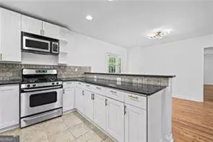 2429 Claude St NW, Atlanta, GA 30318 - Photo 12
