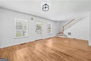 2429 Claude St NW, Atlanta, GA 30318 - Photo 6