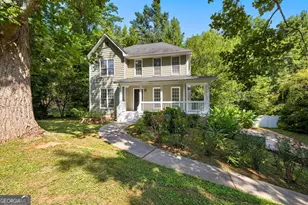 79 Thomas Crossing Dr, Newnan, GA 30265 - Photo 1