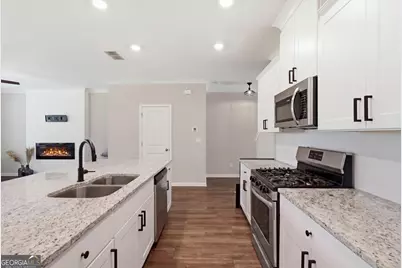 6458 Lanier Harbor Landing, Buford, GA 30518 - Photo 14