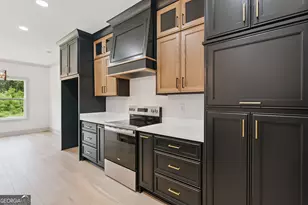 584 Freedom Trail, Brunswick, GA 31525 - Photo 6