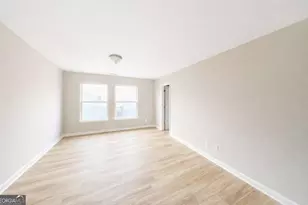 2054 Joseph E. Boone Blvd NW, Atlanta, GA 30314 - Photo 8
