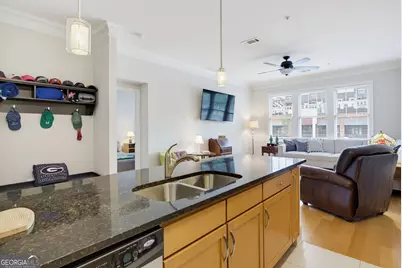 3621 Vinings Slope SE #UNIT, Atlanta, GA 30339 - Photo 18