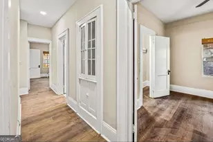 684 S Elizabeth Pl NW, Atlanta, GA 30318 - Photo 8