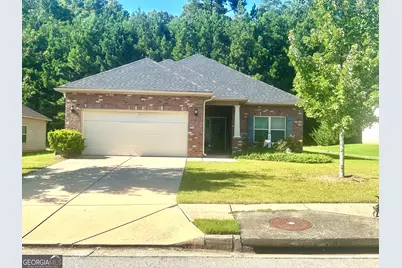864 Crescent Lane, Griffin, GA 30224 - Photo 1
