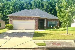 864 Crescent Ln, Griffin, GA 30224 - Photo 1