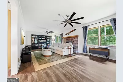 330 Sharon Drive, Fayetteville, GA 30214 - Photo 8