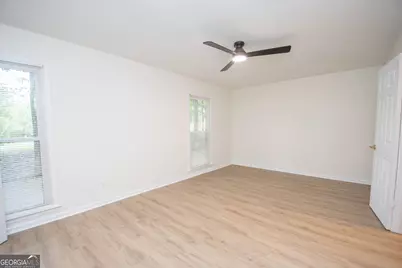 240 Hearthstone Drive W, Newnan, GA 30263 - Photo 26