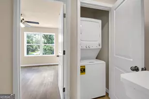 50 S Jackson St, Forsyth, GA 31029 - Photo 10