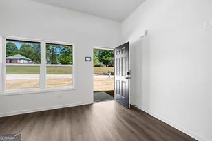 797 Hunnicutt Ave, Lagrange, GA 30240 - Photo 2