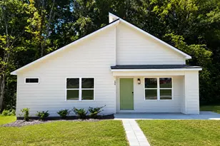 799 Hunnicutt Ave, Lagrange, GA 30240 - Photo 1