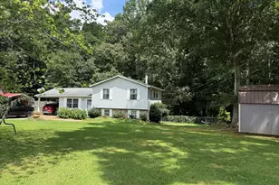 160 Tanner Beach Rd, Carrollton, GA 30117 - Photo 2