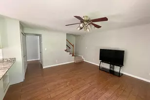 61 Clearwater Rd, Sharpsburg, GA 30277 - Photo 2