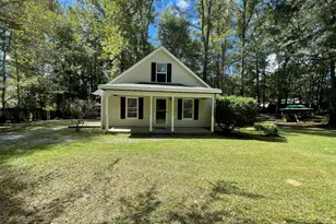 61 Clearwater Rd, Sharpsburg, GA 30277 - Photo 1