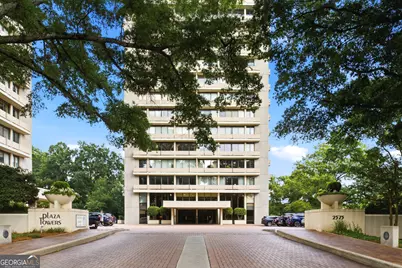 2575 Peachtree Rd NE 2E, Atlanta, GA 30305 - Photo 1