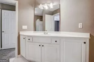 9485 Nesbit Lakes Dr, Alpharetta, GA 30022 - Photo 30