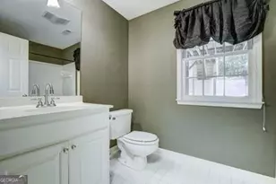 9485 Nesbit Lakes Dr, Alpharetta, GA 30022 - Photo 36