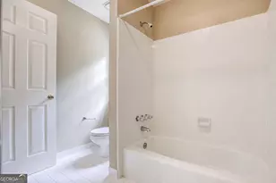 9485 Nesbit Lakes Dr, Alpharetta, GA 30022 - Photo 28